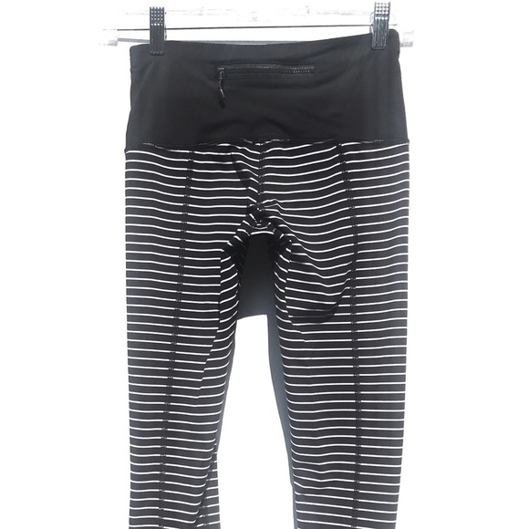 Lululemon Runday Parallel Stripe Black Crop pant 2 run day - Picture 4 of 8